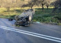 Groźnie wyglądające dachowanie - zdjęcie główne