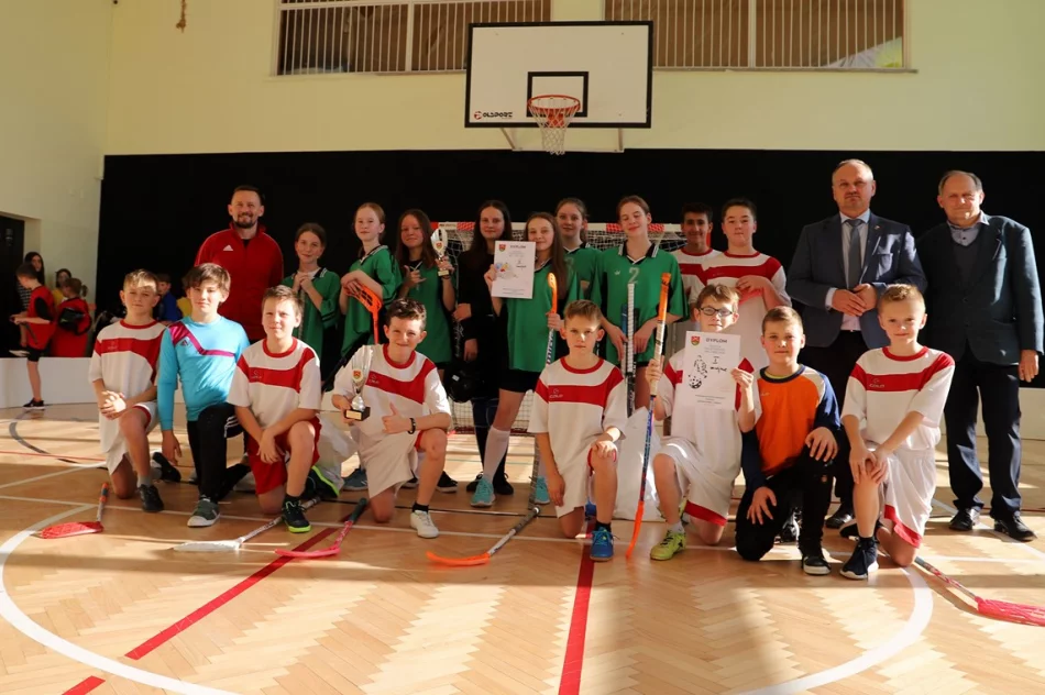 Znamy Mistrzów Gminy w Unihokeju Dzieci - zdjęcie 2