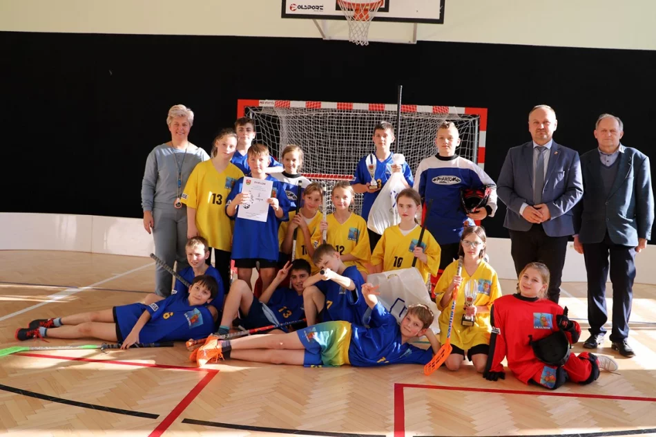 Znamy Mistrzów Gminy w Unihokeju Dzieci - zdjęcie 3