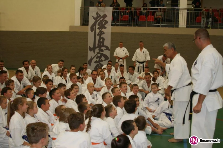 Seminarium z shihan Kenji Fujiwara (6 dan), uchi-dechi Masutatsu Oyamy - zdjęcie 3