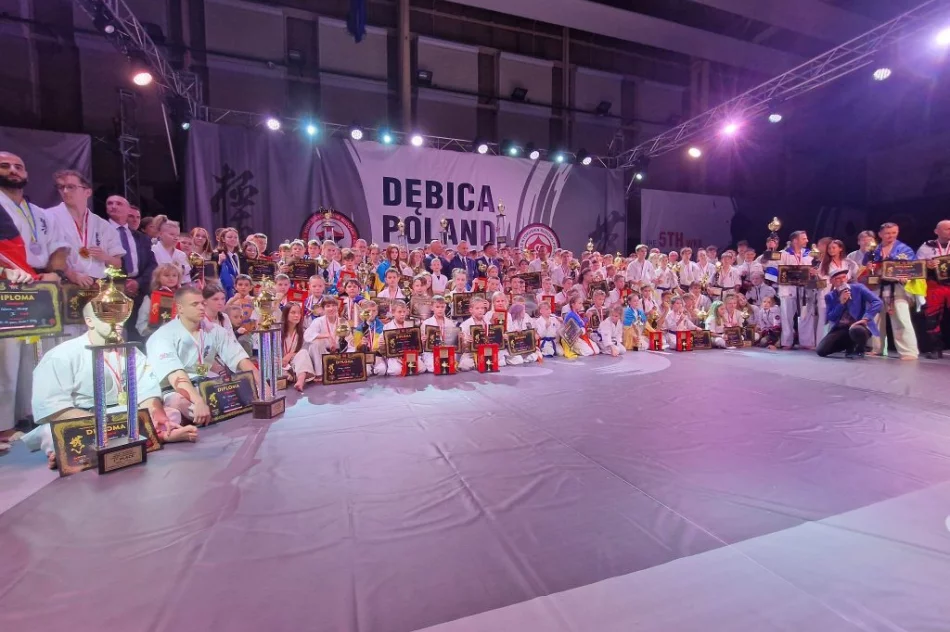 2 brązowe medale na 5 Wagowych Mistrzostwach Europy WKB w Dębicy dla zawodników Limanowskiego Klubu Kyokushin Karate - zdjęcie 10