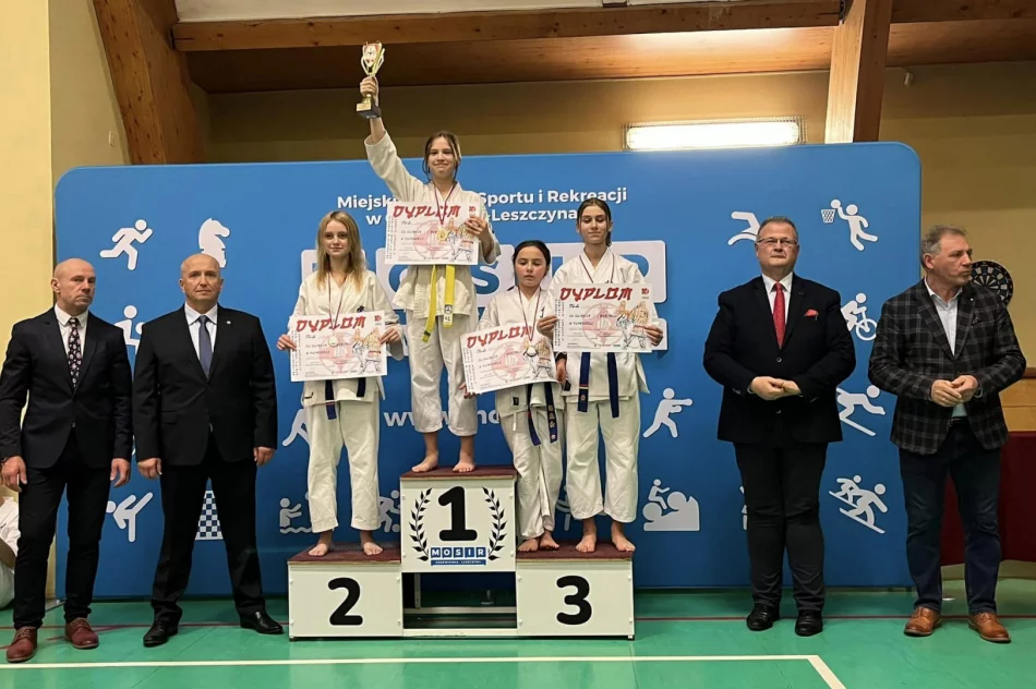 Tuzin medali podczas Otwartych Mistrzostw Powiatu Rybnickiego dla karateków ARS Klub Kyokushinkai - zdjęcie 7