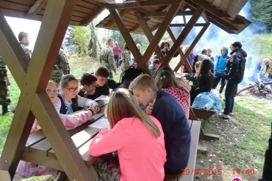 XXXIII Wieczorny Złaz Turystów Górskich na Golcowie - zdjęcie 3