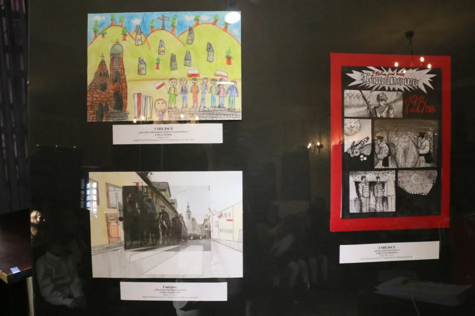 Uroczyste podsumowanie konkursu „Młodzi Patrioci” - zdjęcie 12