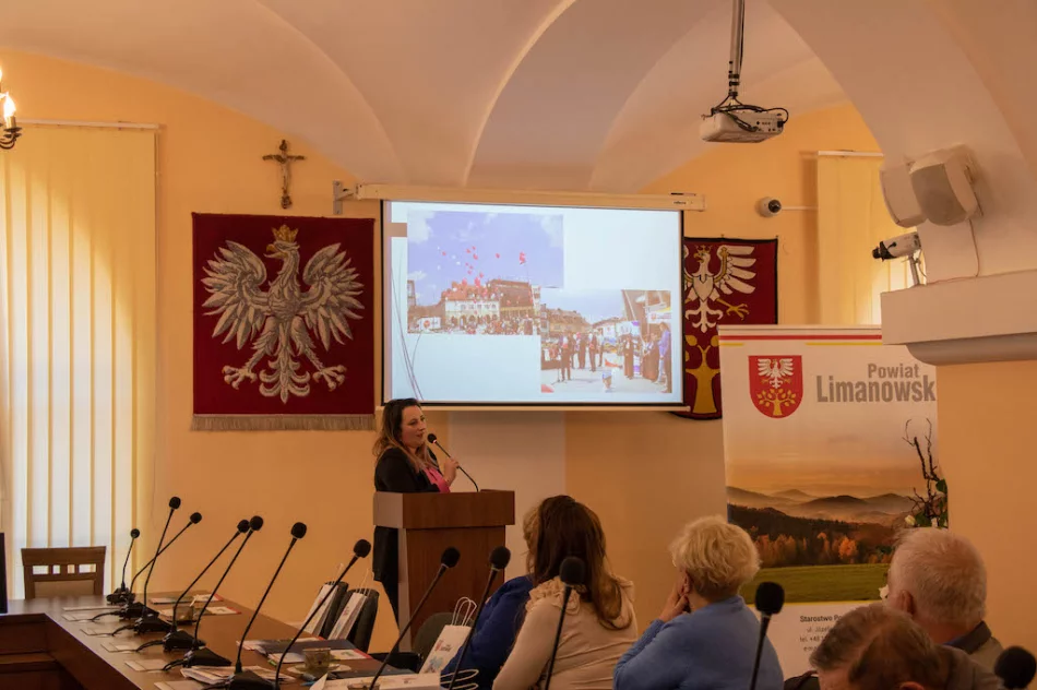 Spotkanie z organizacjami pozarządowymi - zdjęcie 4