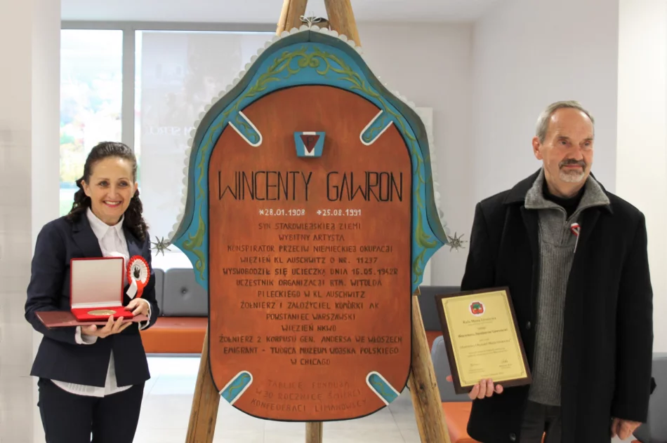 Pośmiertnie uhonorowano artystę i patriotę - zdjęcie 3