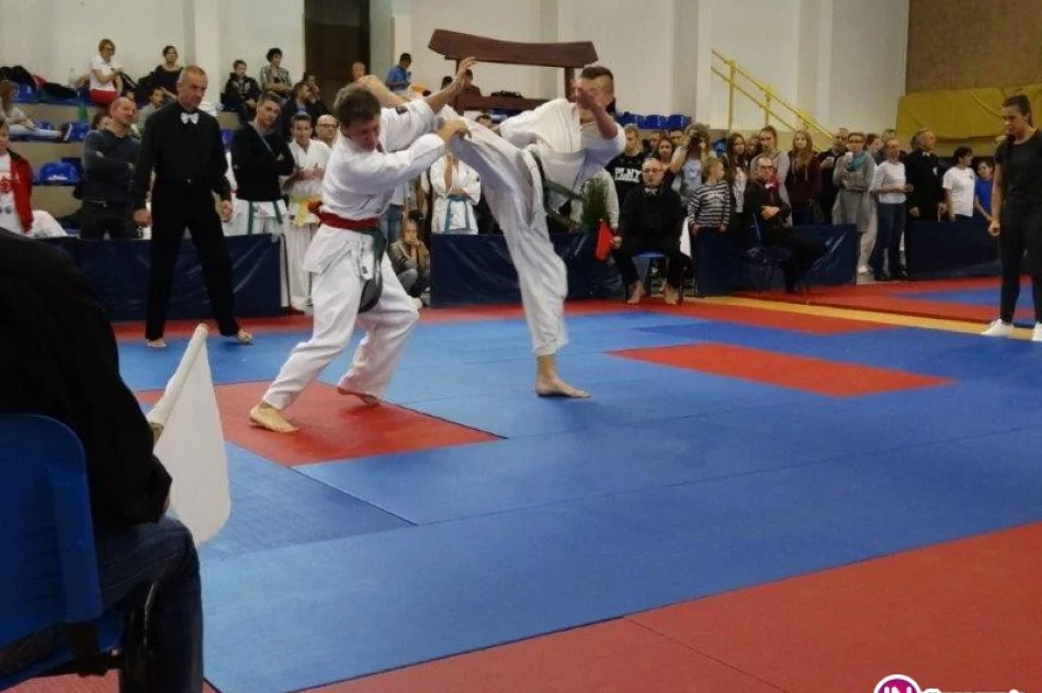 10 medali karateków ARS Klub Kyokushinkai Limanowa na rozpoczęcie nowego sezonu - zdjęcie 2