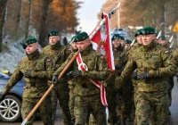 Lubelskie: rozpoczęły się uroczystości pogrzebowe pierwszej z ofiar eksplozji w Przewodowie - zdjęcie główne