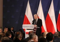 "Będzie 13. i 14 emerytura oraz rewaloryzacja na poziomie odpowiednim do inflacji" - zdjęcie główne