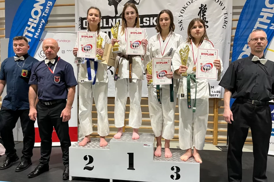 14 medali dla karateków ARS Limanowa – JONIEC Team na Ogólnopolskim Turnieju Karate Kyokushin w Nowym Targu - zdjęcie 6