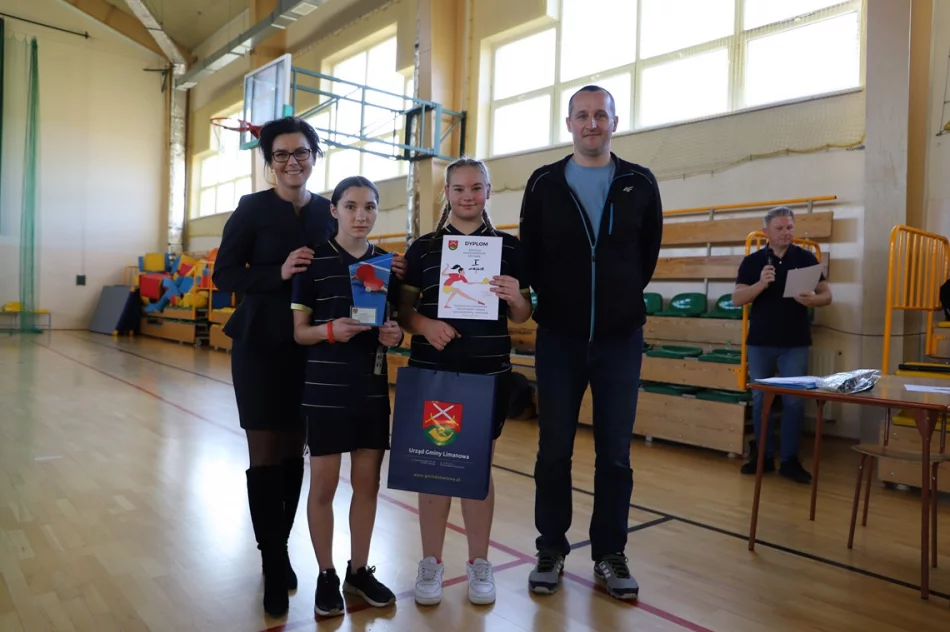 Młodzież z Młynnego bezkonkurencyjna w tenisie stołowym - zdjęcie 3