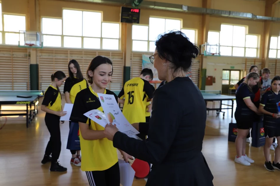 Młodzież z Młynnego bezkonkurencyjna w tenisie stołowym - zdjęcie 20