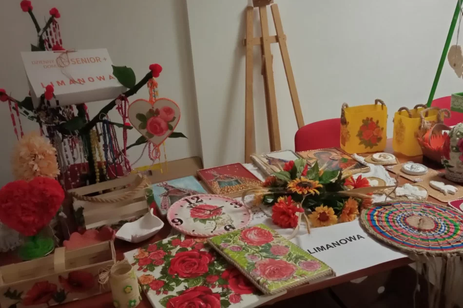 Zaprezentowali występ wokalny i rękodzieło - zdjęcie 3