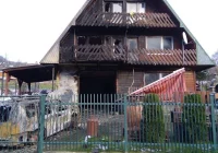 Małżeństwo z małym dzieckiem musi odbudować dom - zdjęcie główne