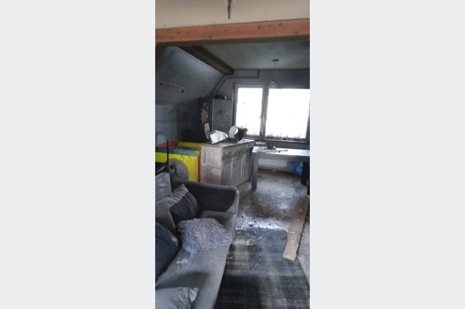 Małżeństwo z małym dzieckiem musi odbudować dom - zdjęcie 5