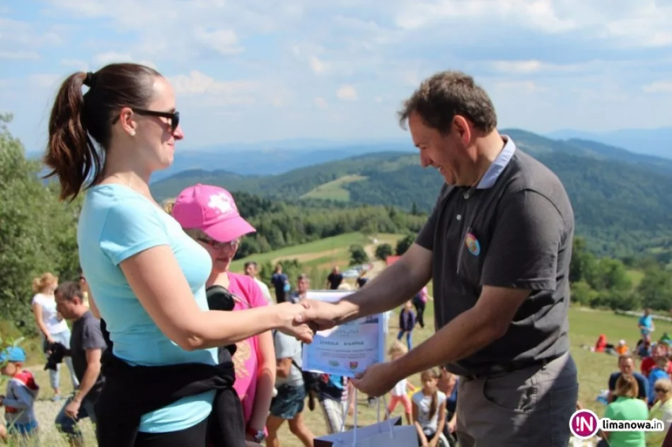 Spotkanie turystów na górze Jaworz! - zdjęcie 3