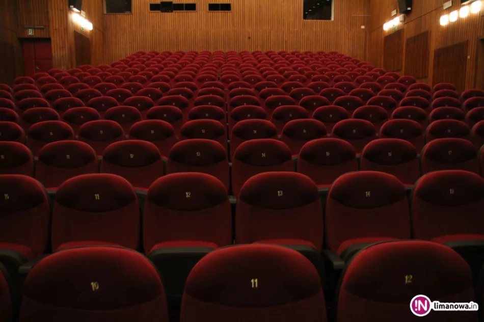 Zakończyła się wymiana foteli w sali widowiskowej Limanowskiego Domu Kultury - zdjęcie 4