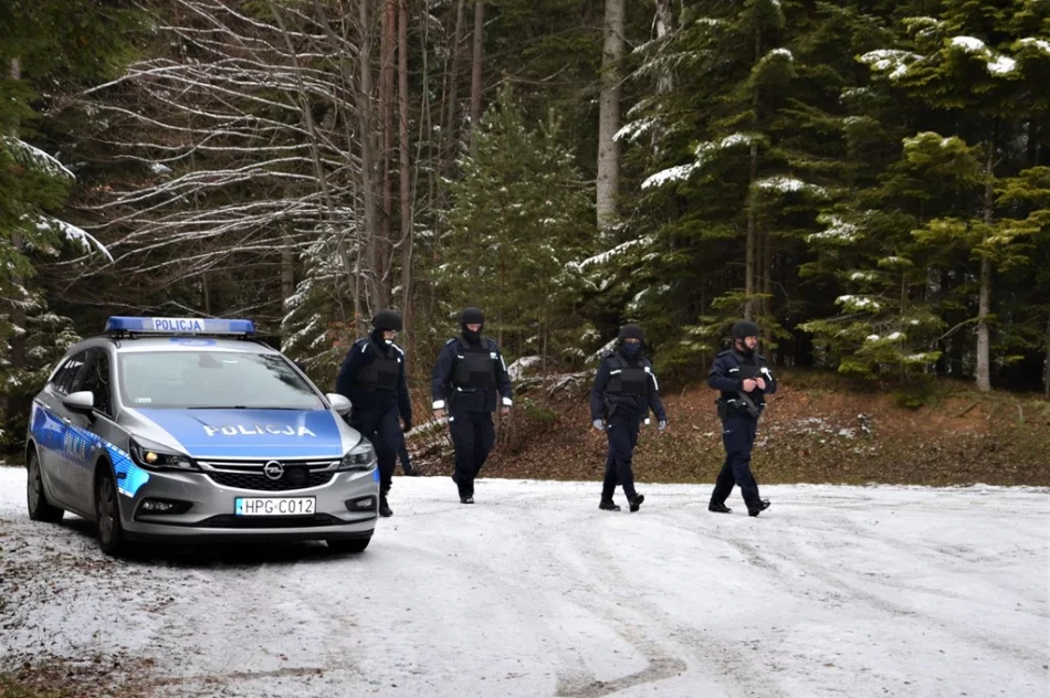 Policjanci ćwiczyli działania pościgowe - zdjęcie 6