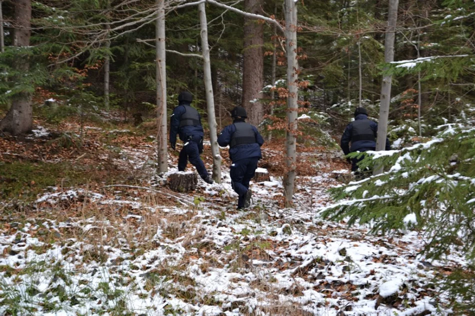 Policjanci ćwiczyli działania pościgowe - zdjęcie 8
