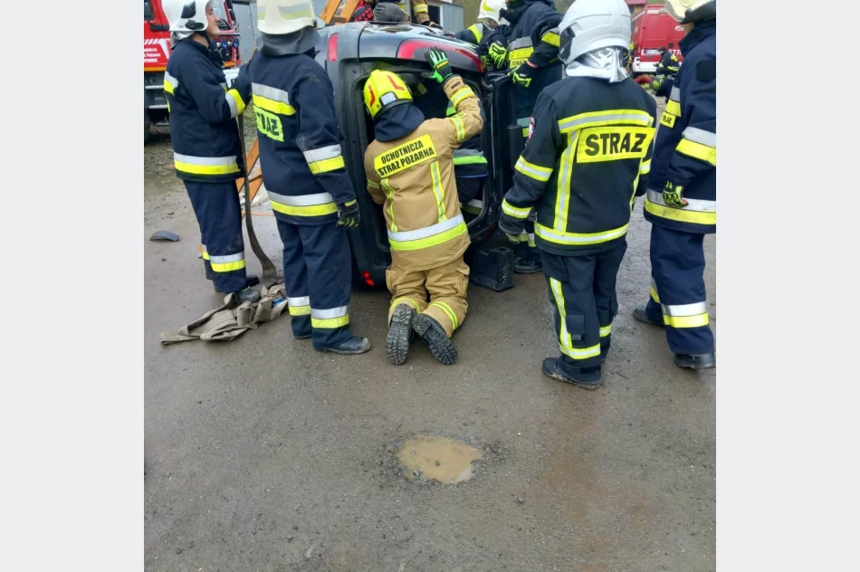 Ślubowanie strażaków-ochotników  - zdjęcie 7