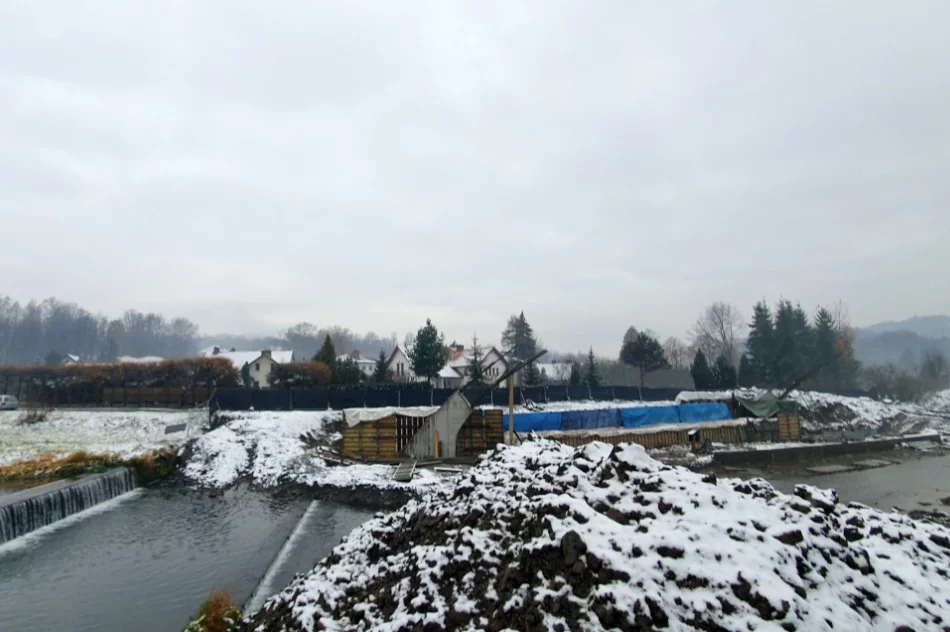 Szalunki i zbrojenia - budowa nowego mostu - zdjęcie 3