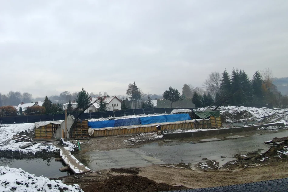 Szalunki i zbrojenia - budowa nowego mostu - zdjęcie 5