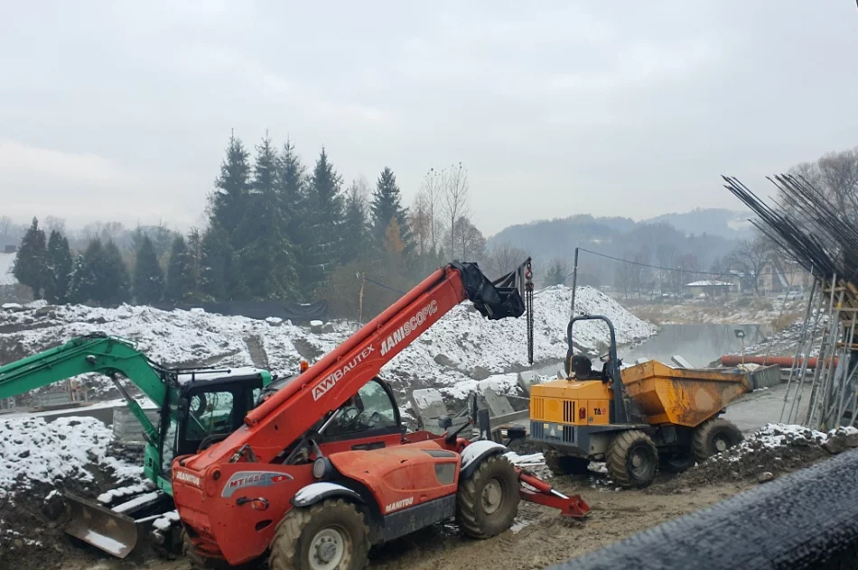 Szalunki i zbrojenia - budowa nowego mostu - zdjęcie 6