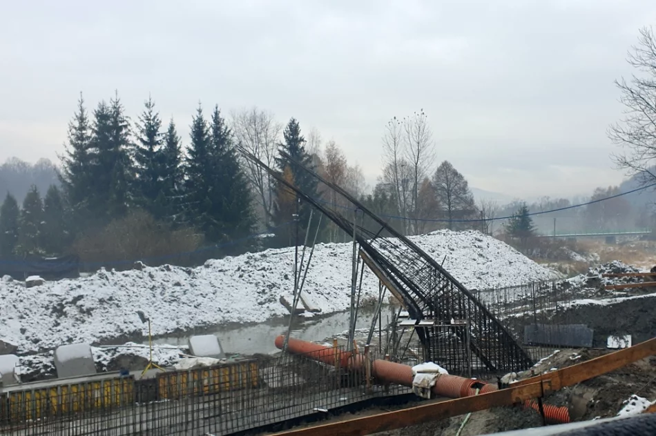 Szalunki i zbrojenia - budowa nowego mostu - zdjęcie 9