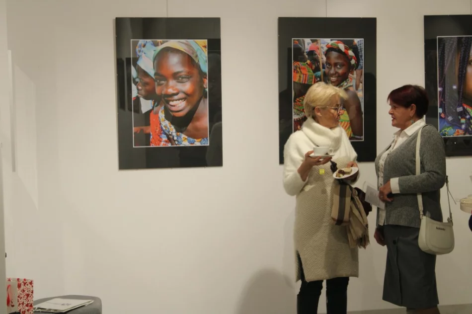 W galerii można podziwiać fragment Czarnego Lądu - zdjęcie 5