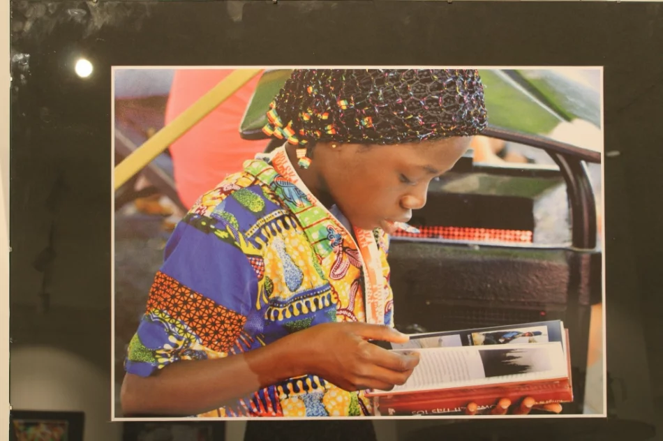 W galerii można podziwiać fragment Czarnego Lądu - zdjęcie 14