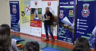 Trwają warsztaty i prelekcje w szkołach - zdjęcie 5
