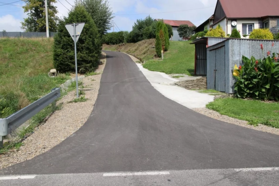 Zmodernizowano rekordową liczbę dróg - zdjęcie 10