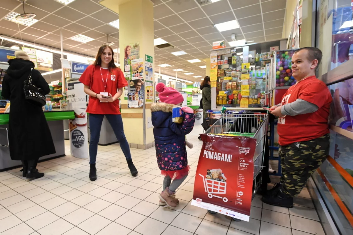 Caritas Polska: 2-3 grudnia obędzie się ogólnopolska zbiórka żywności "Tak. Pomagam!"