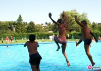 Basen został otwarty! - zdjęcie główne