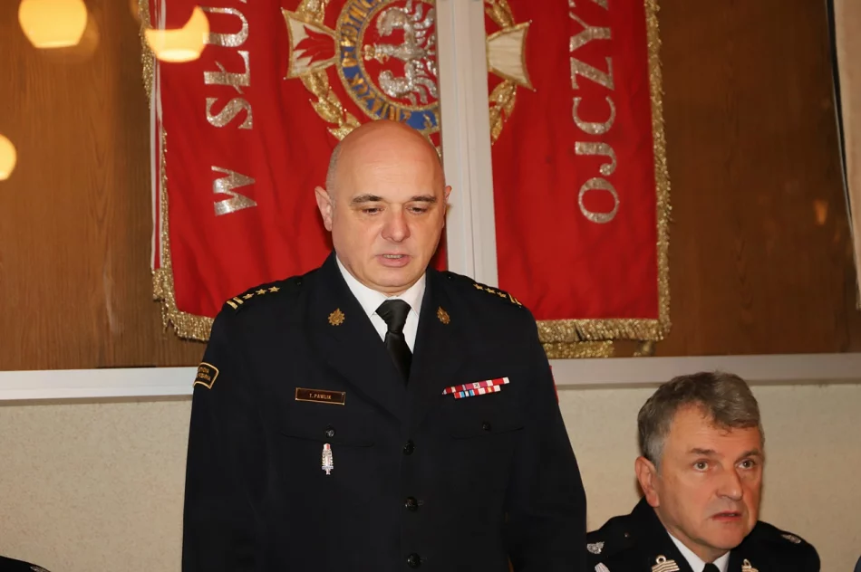 Umundurowanie bojowe dla gminnych jednostek OSP i modernizacja remizy w Rupniowie - zdjęcie 19