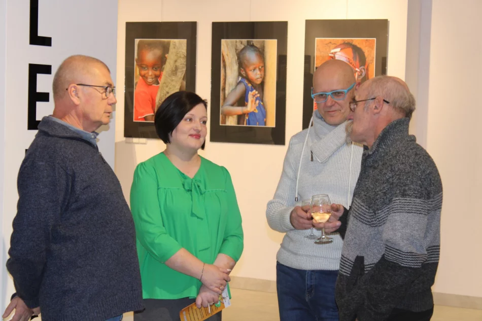 Fragment Czarnego Lądu można podziwiać w Miejskiej Galerii Sztuki - zdjęcie 11