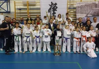 25 medali oraz 2 miejsce drużynowo na VII Grand Prix Beskidów dla zawodników Limanowskiego Klubu Kyokushin Karate - zdjęcie główne