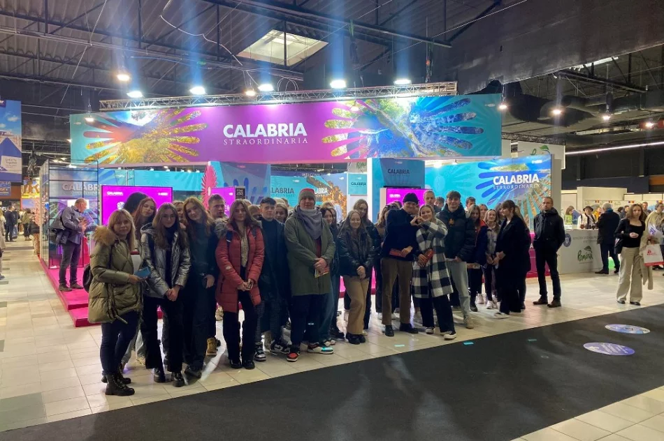 Młodzież na międzynarodowych targach - zdjęcie 7