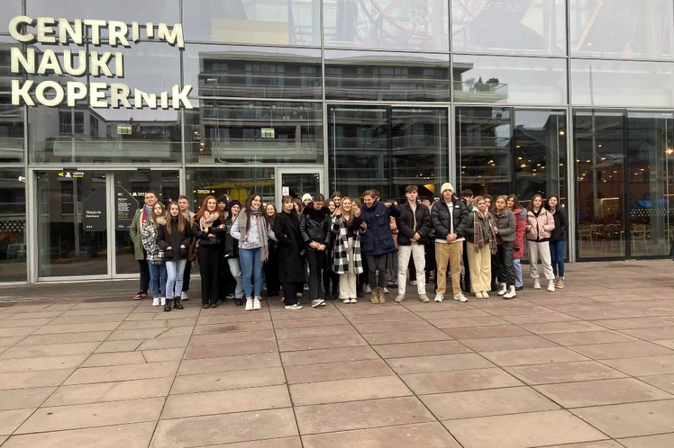 Młodzież na międzynarodowych targach - zdjęcie 9