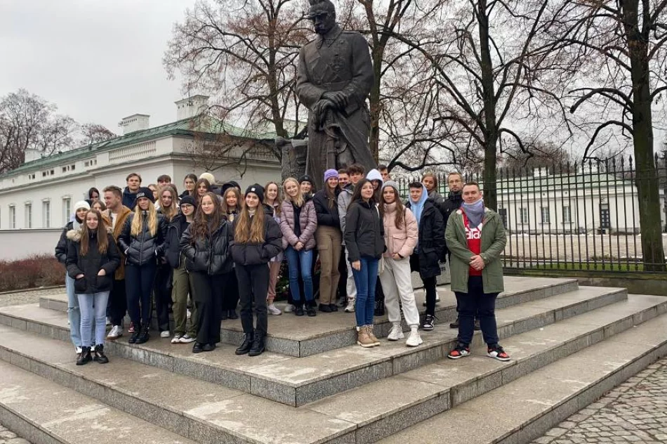 Młodzież na międzynarodowych targach - zdjęcie 16