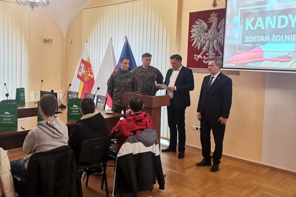 Spotkanie bezrobotnych z wojskowymi - zdjęcie 3