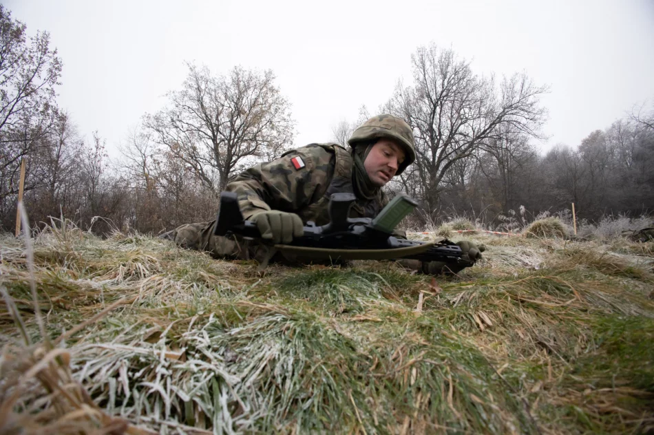 Pętla taktyczna, czyli wojskowe zimowe wyzwanie na szczycie Łysej Góry - zdjęcie 5