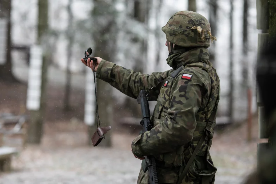 Pętla taktyczna, czyli wojskowe zimowe wyzwanie na szczycie Łysej Góry - zdjęcie 11