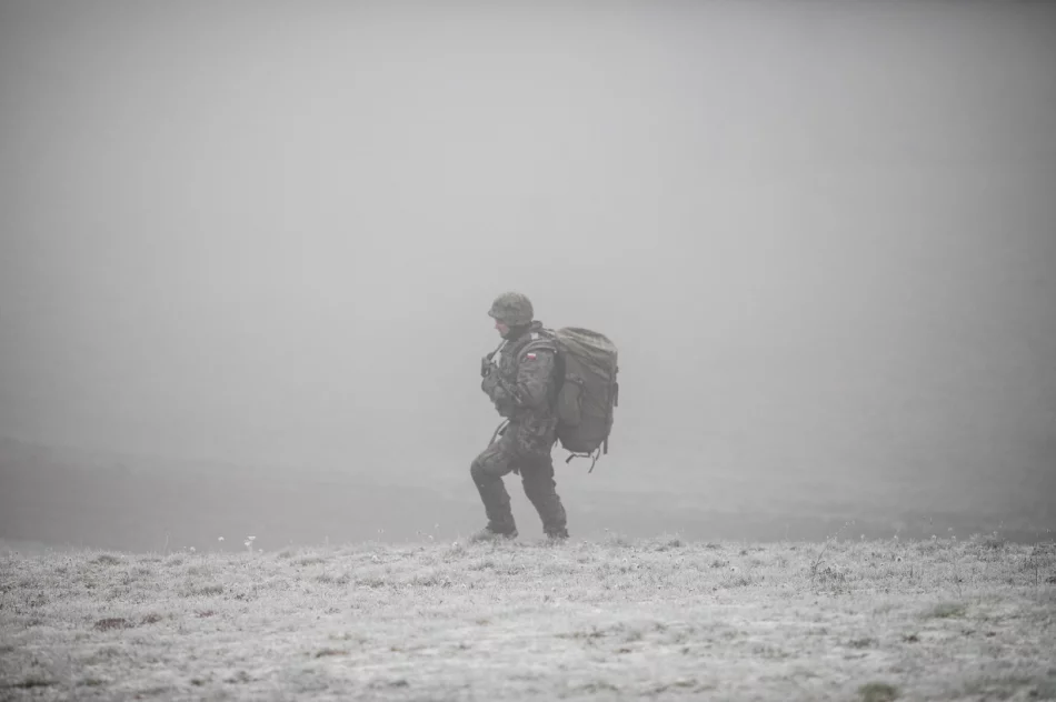 Pętla taktyczna, czyli wojskowe zimowe wyzwanie na szczycie Łysej Góry - zdjęcie 14