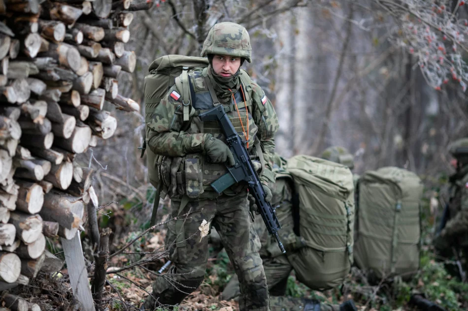 Pętla taktyczna, czyli wojskowe zimowe wyzwanie na szczycie Łysej Góry - zdjęcie 15
