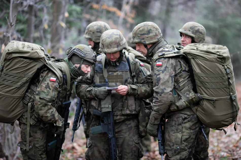 Pętla taktyczna, czyli wojskowe zimowe wyzwanie na szczycie Łysej Góry - zdjęcie 19