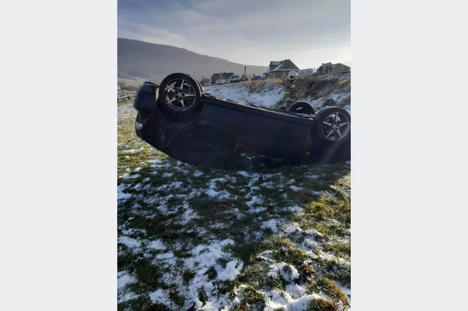 Dachowanie przerwało strażackie ćwiczenia - zdjęcie 6