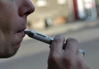 MF: gliceryna i glikol nie zostaną uznane za płyn do e-papierosów - zdjęcie główne