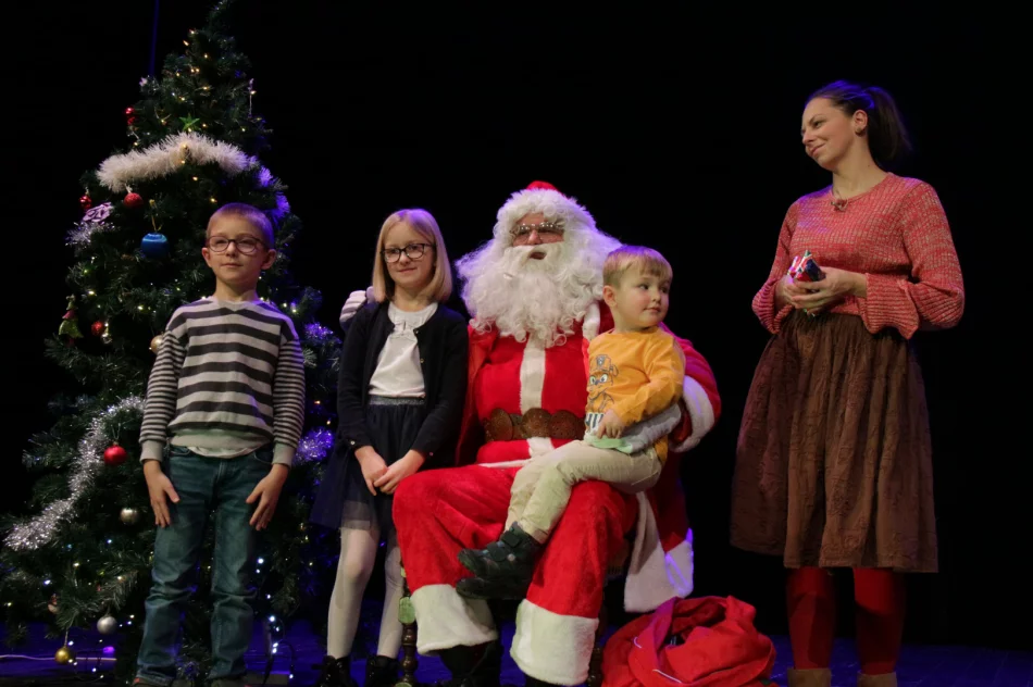 Święty Mikołaj odwiedził LDK - zdjęcie 14