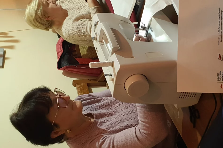 Krawieckie warsztaty z KGW Męcina - zdjęcie 5